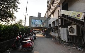 Hotel Jay International